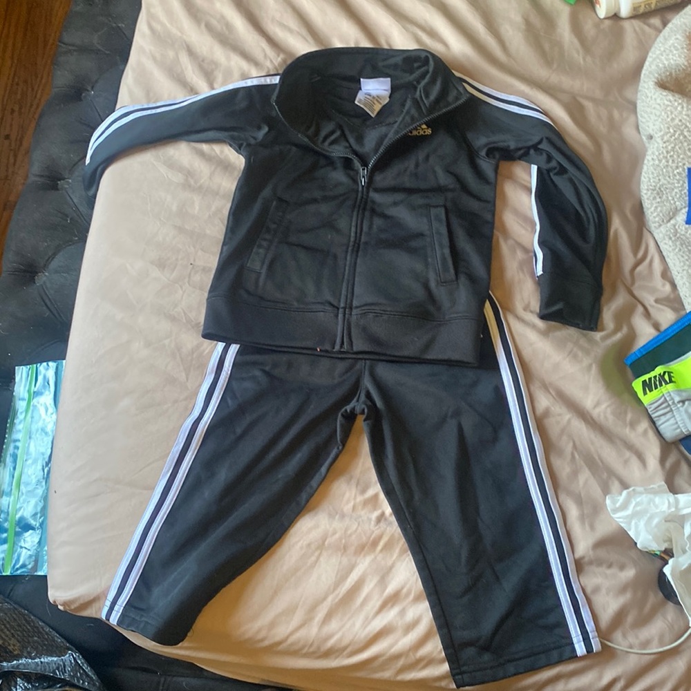Adidas sweatsuit